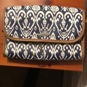 Stella and Dot hanging travel bag